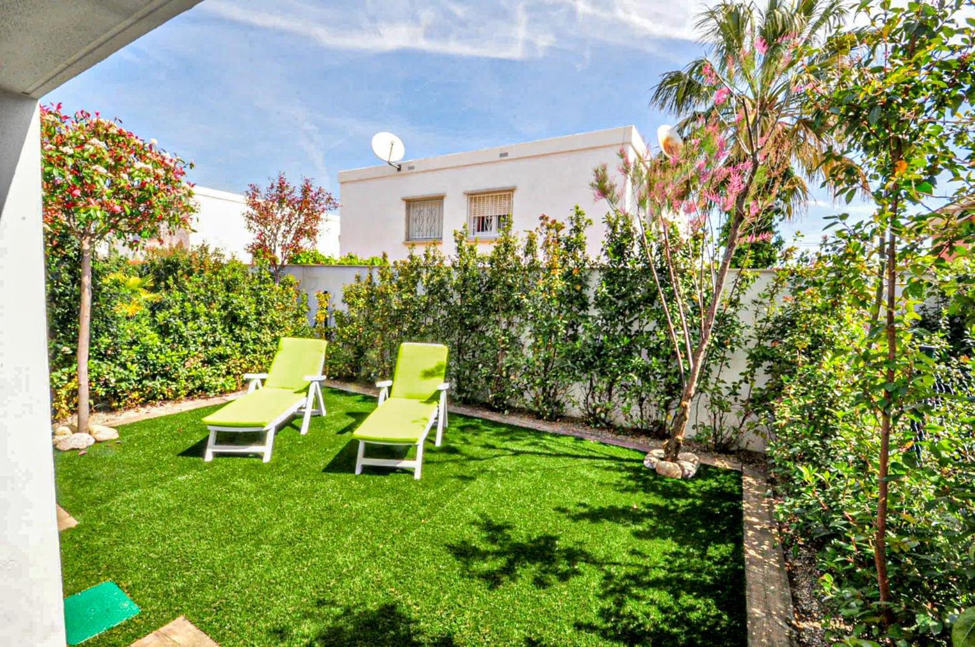 Passeig Del Mar - Only Families Villa Кембрилс Екстериор снимка